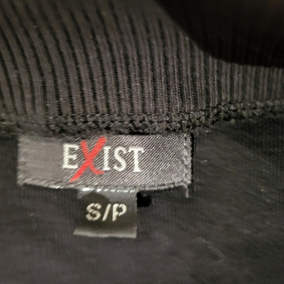 Exist - Black and Gold Floral Zip-Up Jacket - Picture 2 of 6